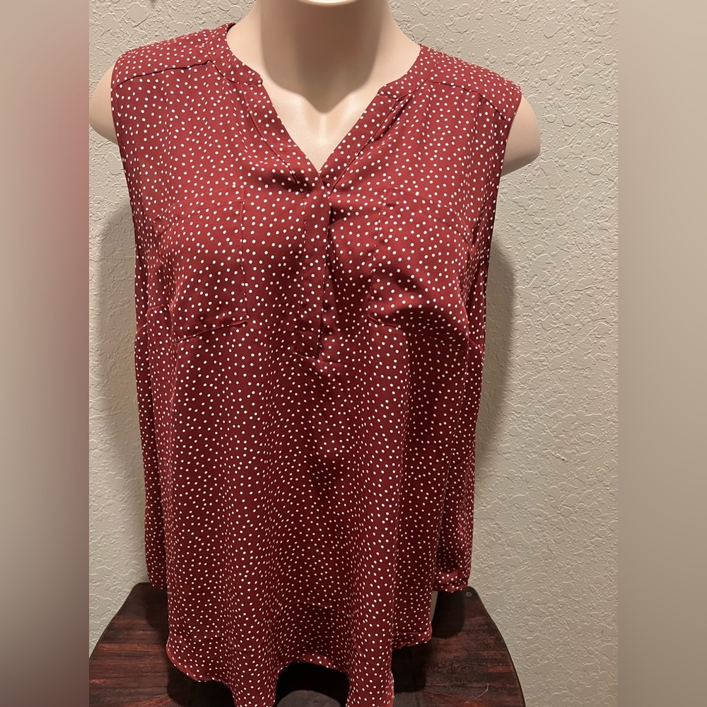 Casual or career sleeveless top